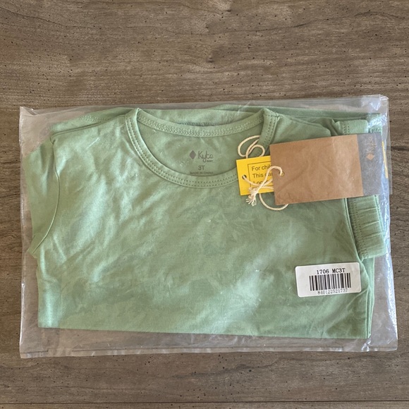 NWT Kyte Baby Matcha green pajamas 3T